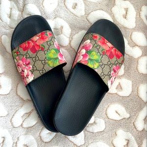 GUCCI slides/sandals